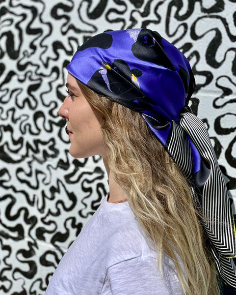 Fine Wavy Blonde with Blue Headscarf Fine Wavy Blonde with Blue Headscarf — Winter Hairstyles with Scarf