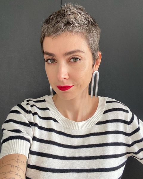 Textured Grey Wavy Pixie With Volume — Winter Pixie Haircuts