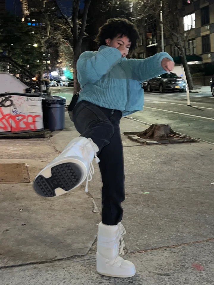 Casual Streetwear Outfit Idea Casual Streetwear Outfit Idea — Moon Boots Outfits