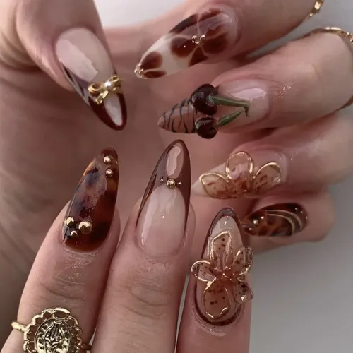 3D Floral Charms Tortoise Shell Almond Nails 3D Floral Charms Tortoise Shell Almond Nails — Winter Almond Nails