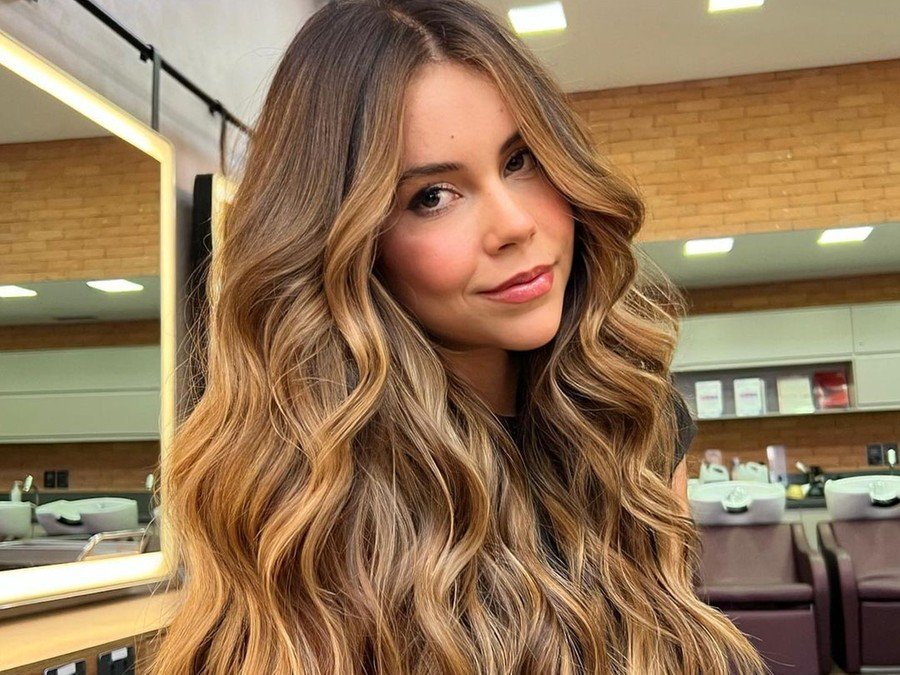 Long Layers Visual Idea Long Layers Visual Idea — Winter Hair Colors