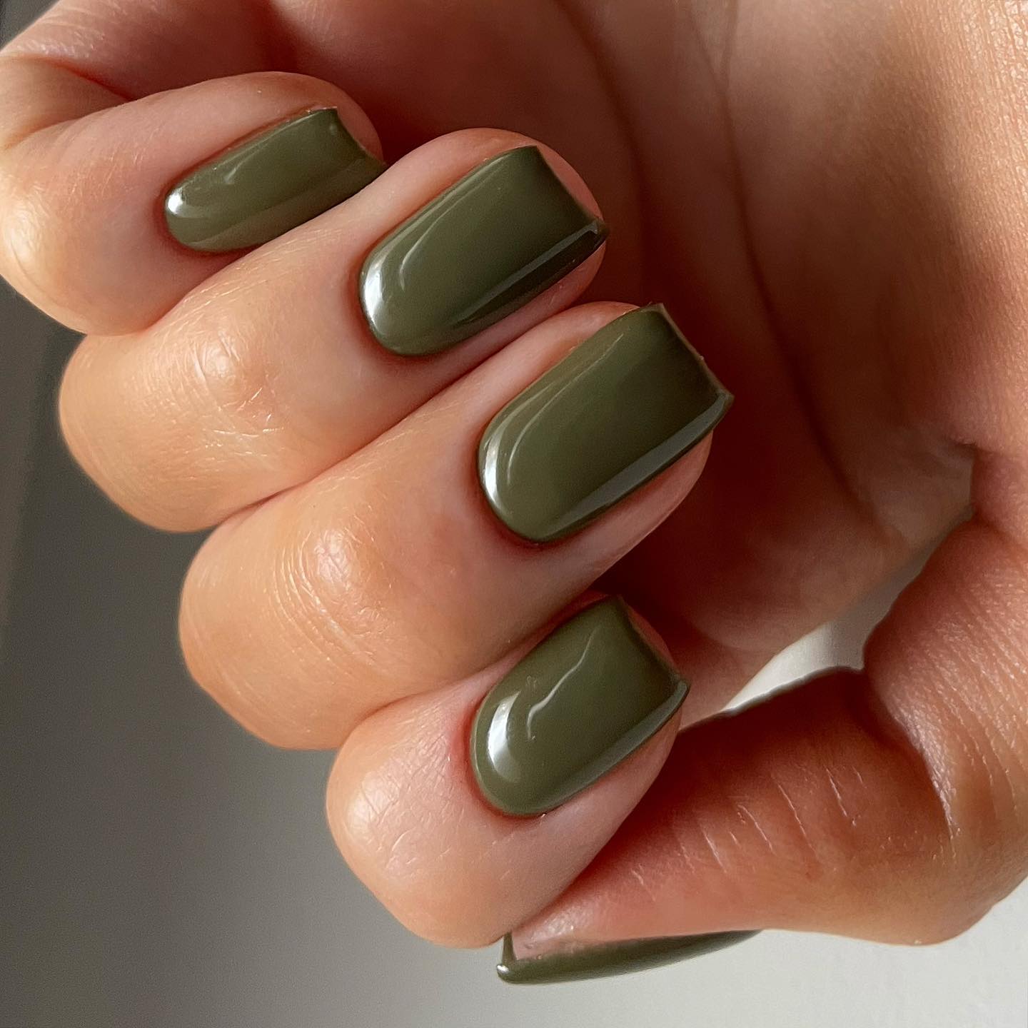 Muted Olive Green Short Squoval Nails Muted Olive Green Short Squoval Nails — Winter Nails