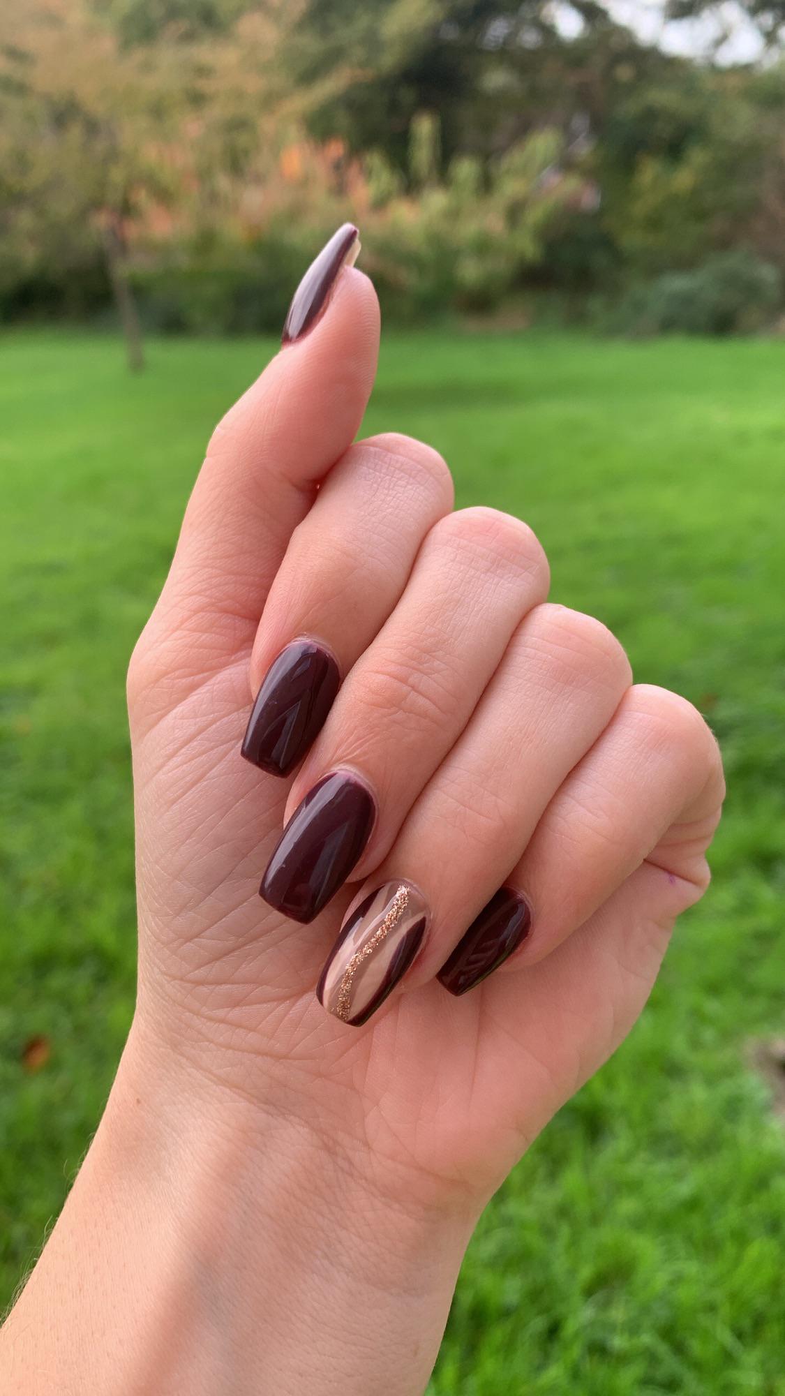Chocolate Brown With Glitter Stripe Accent — Chocolate Brown Nails