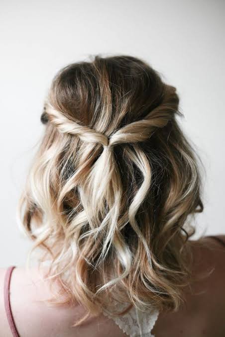 Dark Brown Wavy Bob With Crown Braid Dark Brown Wavy Bob With Crown Braid — Winter Hairstyles