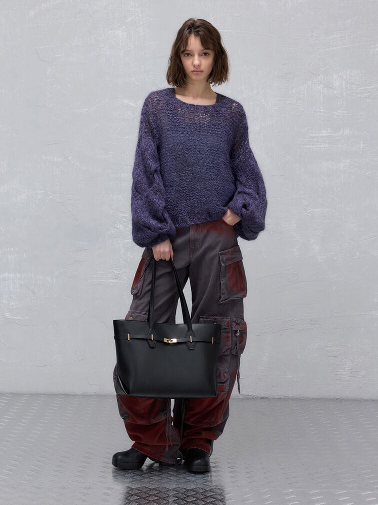 Edgy Purple Sweater with Cargo Pants and Loafers Edgy Purple Sweater with Cargo Pants and Loafers — Sweater Outfits