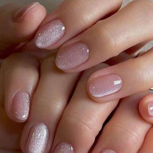 Dazzling Silver Glitter Nails — Short Winter Acrylic Nails
