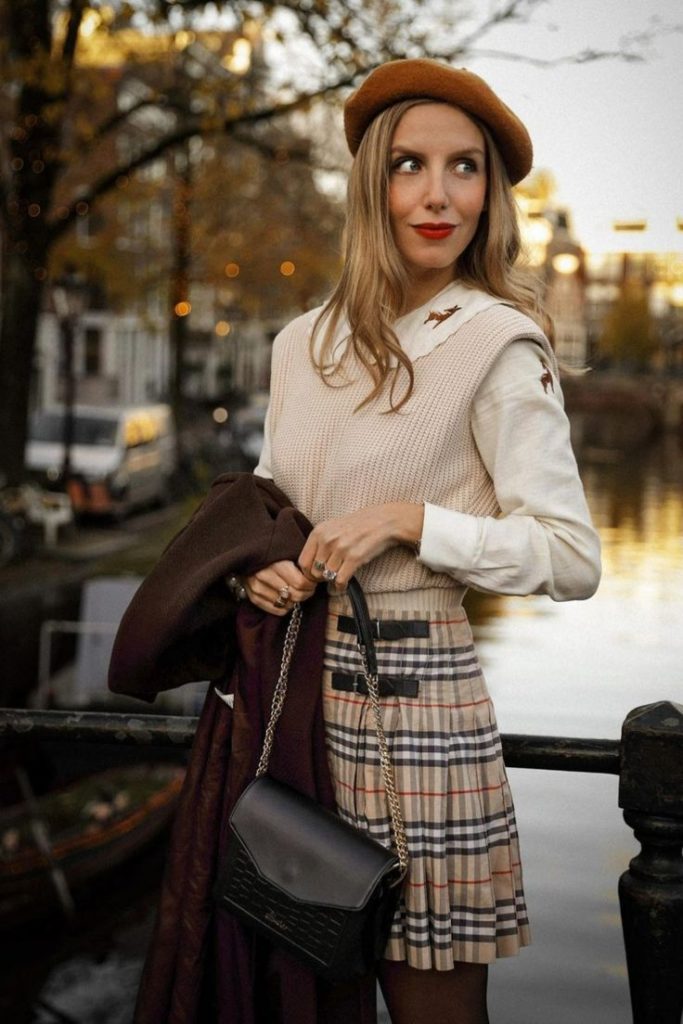 Sweater Vest and Plaid Skirt: A Classic Schoolgirl Preppy Ensemble Sweater Vest and Plaid Skirt: A Classic Schoolgirl Preppy Ensemble — Preppy Winter Outfits