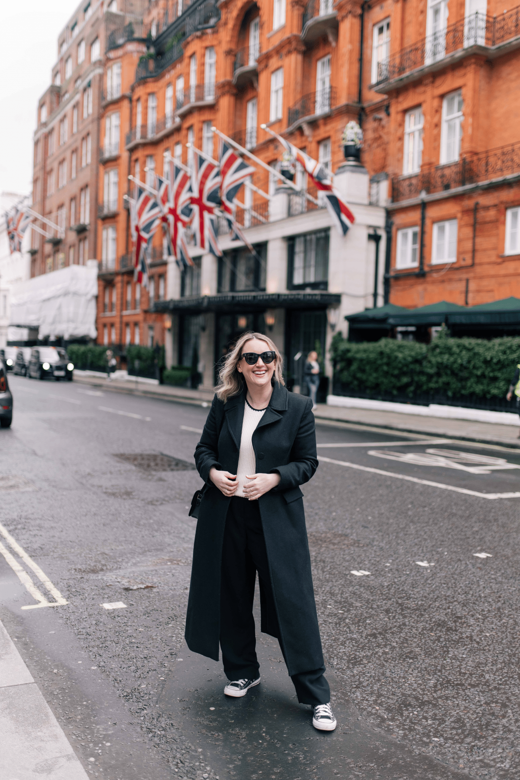 City Exploration Casual Outfit Idea — London Winter Outfits