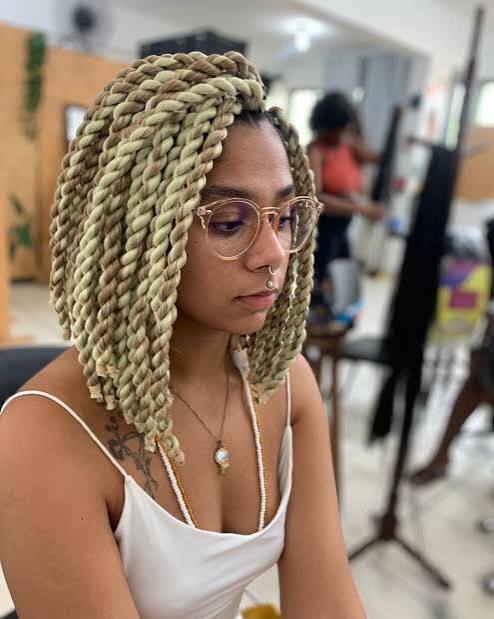 Collarbone Bob With Face-Framing Rope Braids — Winter Braided Hairstyles