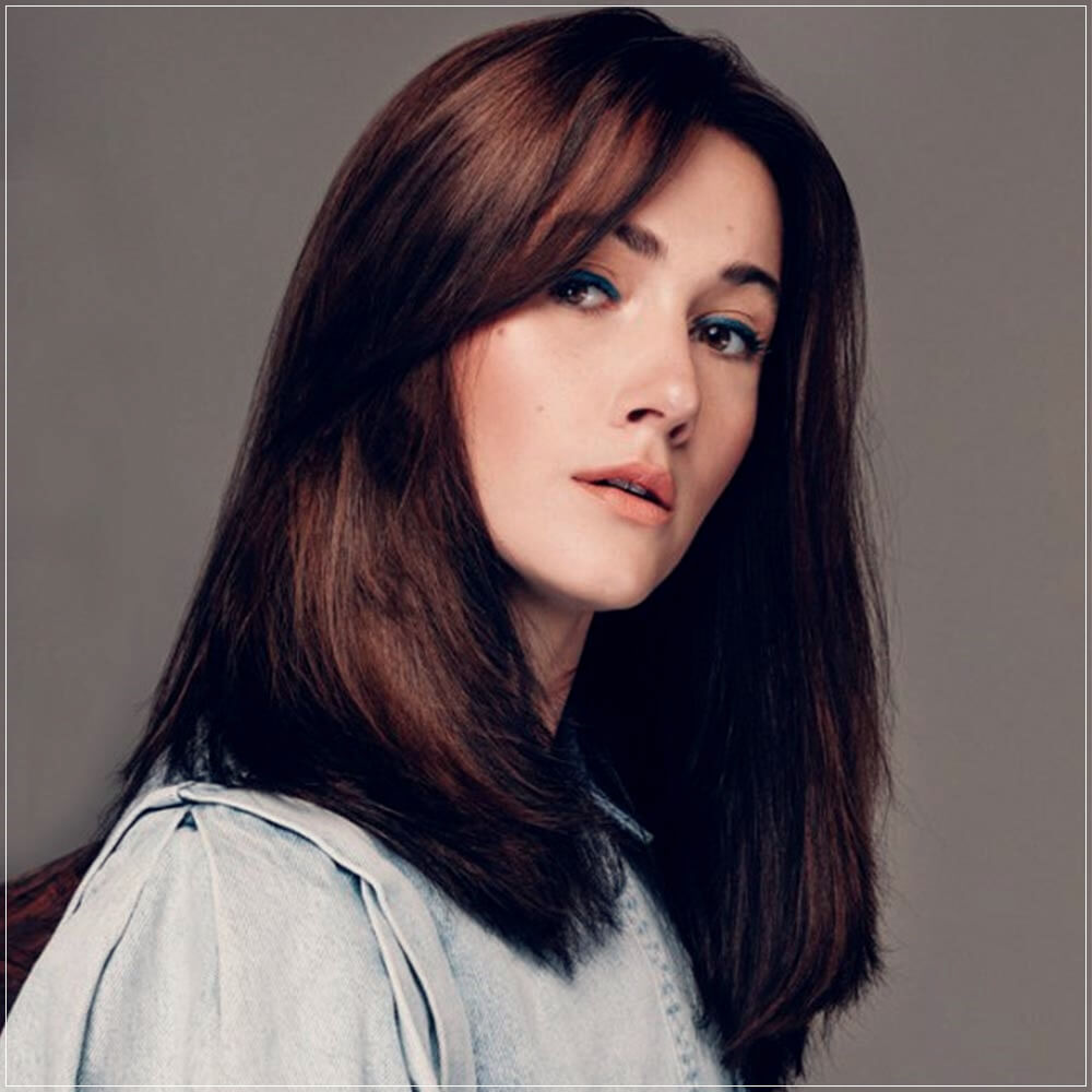 Side-Swept Bangs for Long Faces — Winter Haircuts for Long Faces