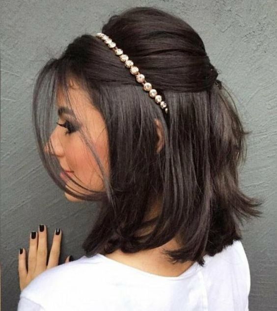 Sleek Bob With Jeweled Headband — Winter Party Hairstyles