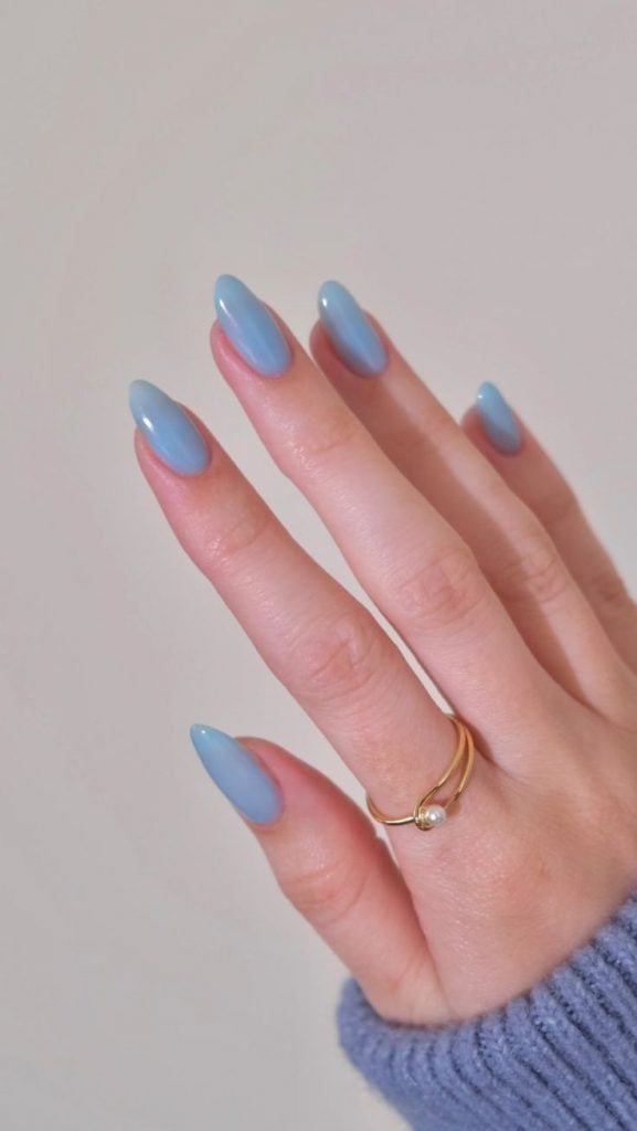Glossy Sky Blue Almond Nails — Short Winter Almond Nails
