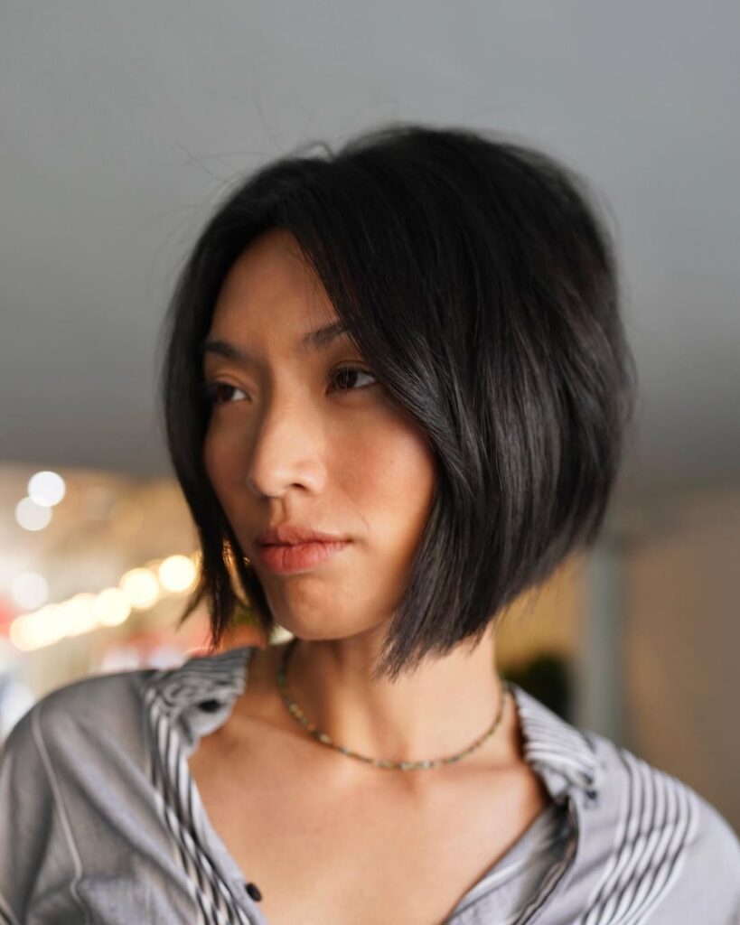 Sharp Chin Bob With Clean Lines Sharp Chin Bob With Clean Lines — Winter Haircuts for Square Faces