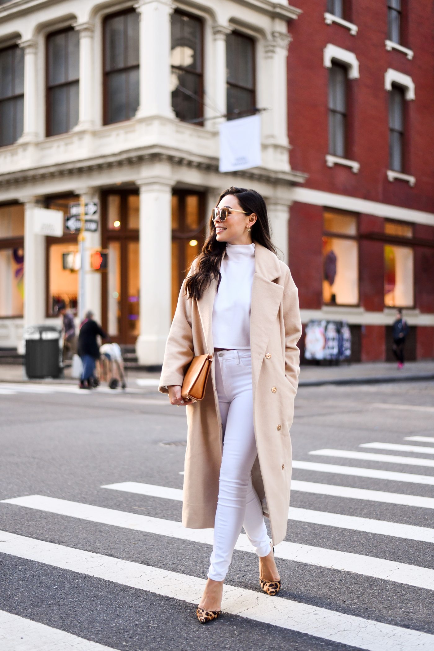 Oversized Camel Coat with Yellow Sweater and Grey Sneakers — Camel Coat Outfits
