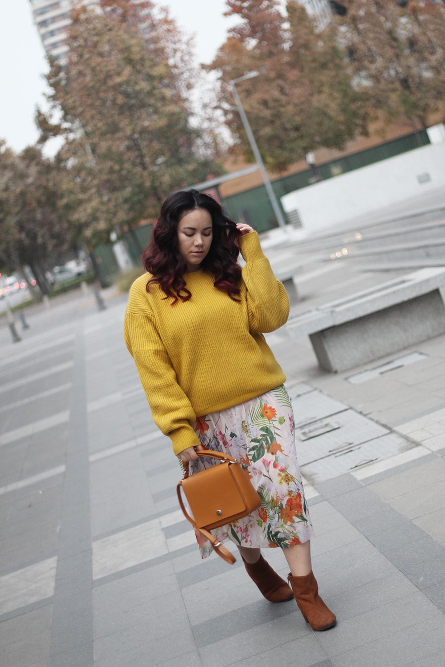 Cheerful Yellow Sweater with Floral Midi Skirt Cheerful Yellow Sweater with Floral Midi Skirt — Sweater Outfits