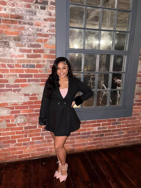 Winter Birthday Outfit Idea — Winter Birthday Outfits