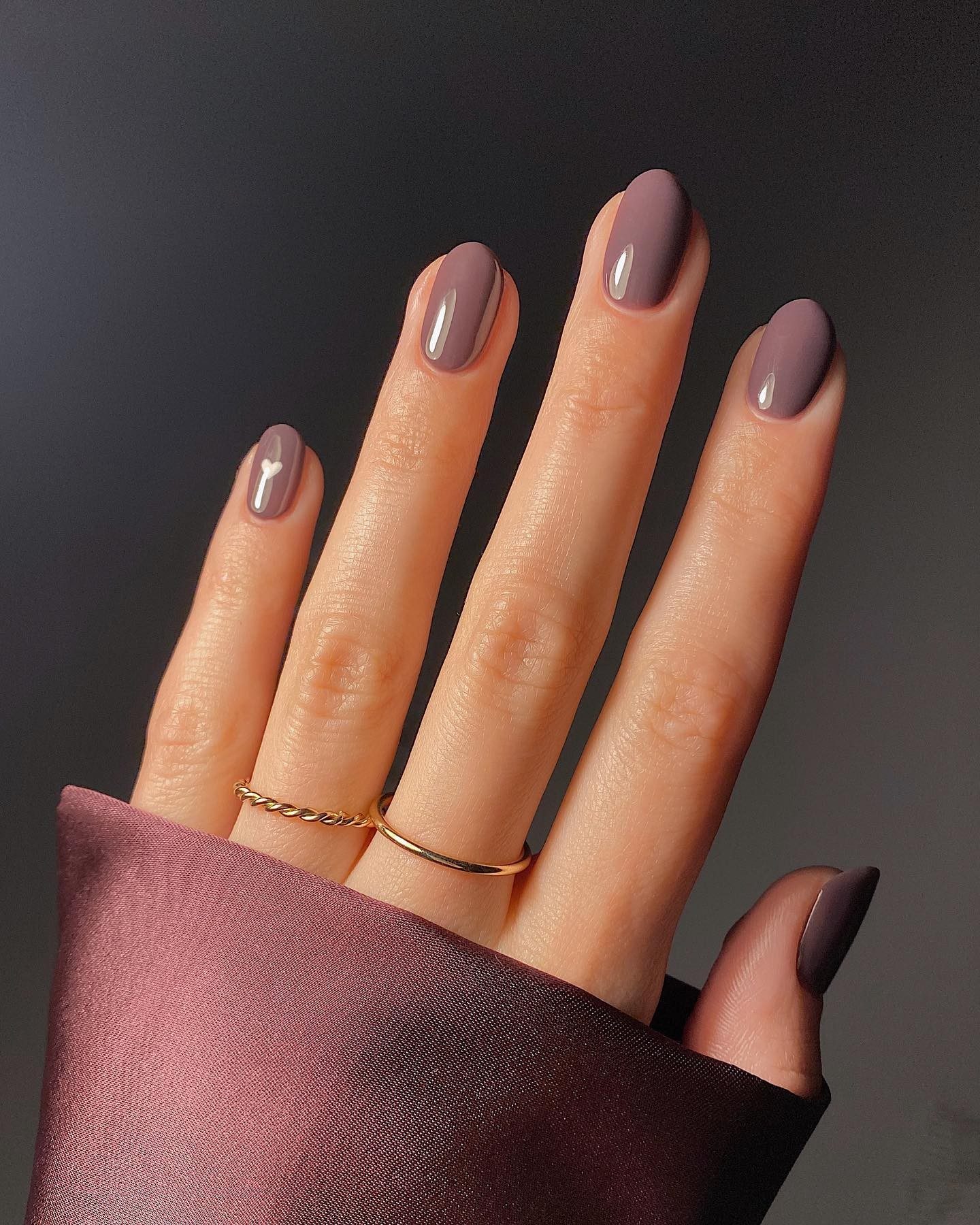 Mauve Grey Creme Glossy Medium Oval Nails Mauve Grey Creme Glossy Medium Oval Nails — Winter Nail Colors for Women Over 70