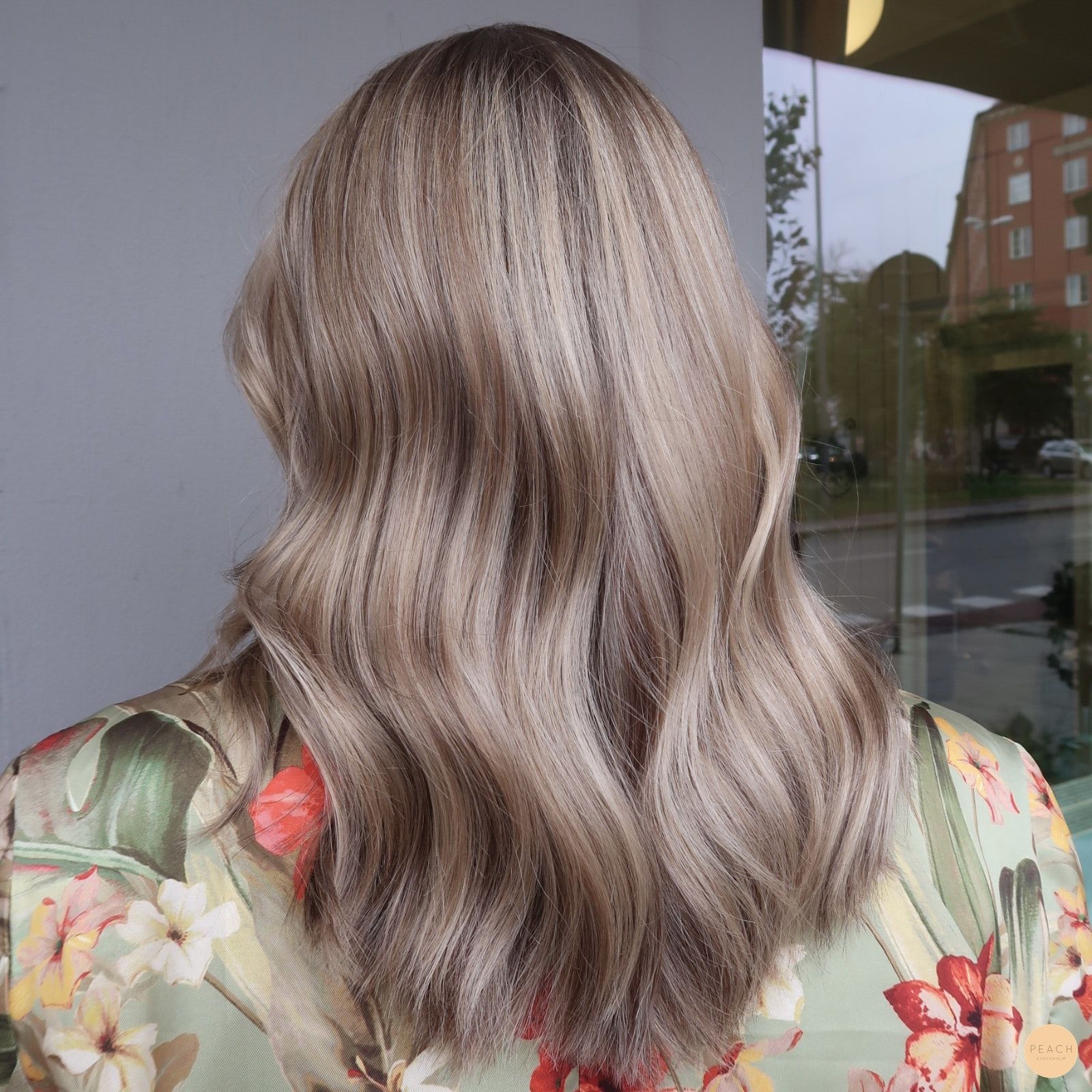 Visual Idea — Lowlights for Blonde Hair
