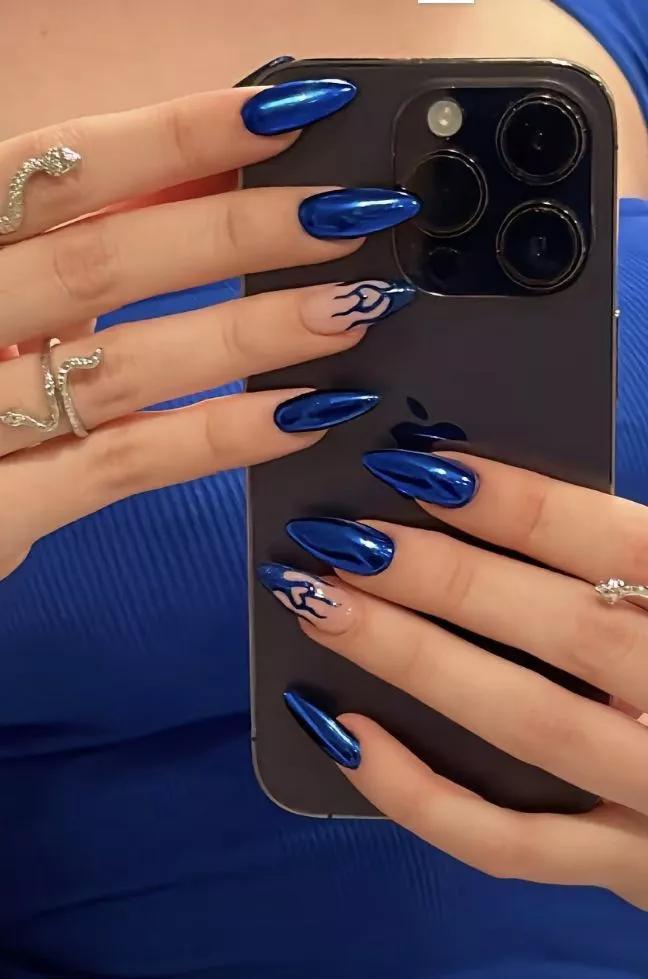 Festive Navy Matte With Snowflake Art — Winter Blue Nails