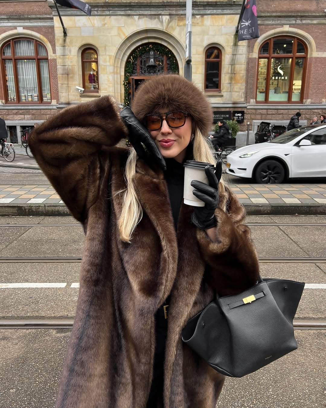 Luxurious Brown Fur Coat and Turtleneck Combo — Baddie Winter Outfits