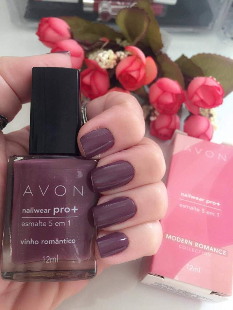 Sophisticated Muted Plum Glossy Medium Almond Sophisticated Muted Plum Glossy Medium Almond — Winter Nail Colors for Women Over 70