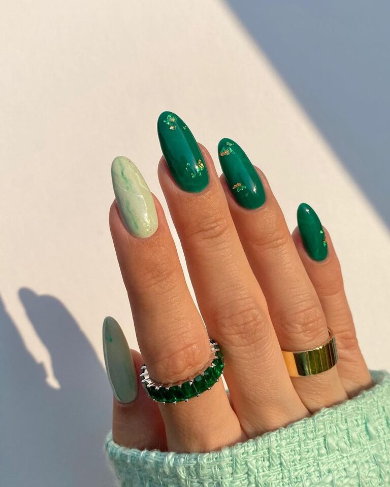 Winter Green Nails 2027: 26 Stunning Nail Looks
