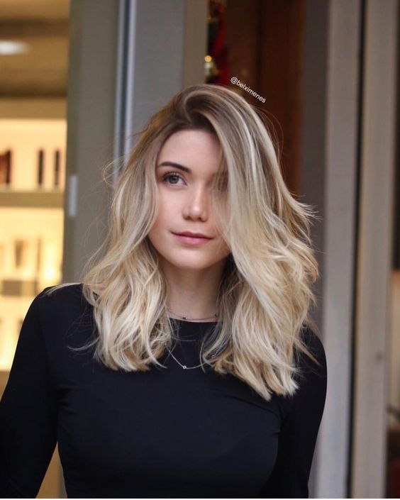 Thick Wavy Long Shag With Full Bangs — Medium Length Winter Haircuts