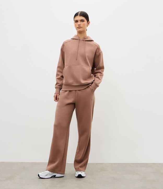 Brown Fleece Hoodie and Wide-Leg Pants for Casual Warmth — Winter Workout Outfits