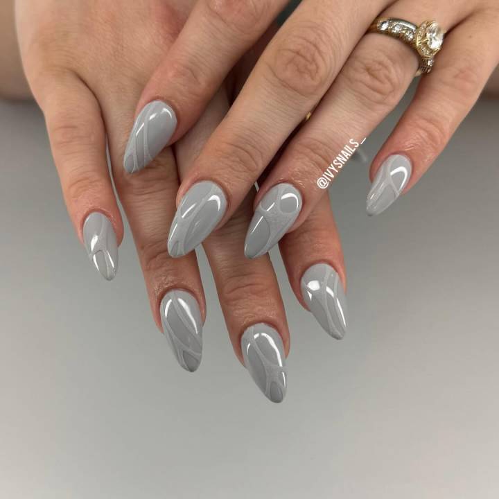 Embossed Swirl Gray Almonds — Winter Gray Nails