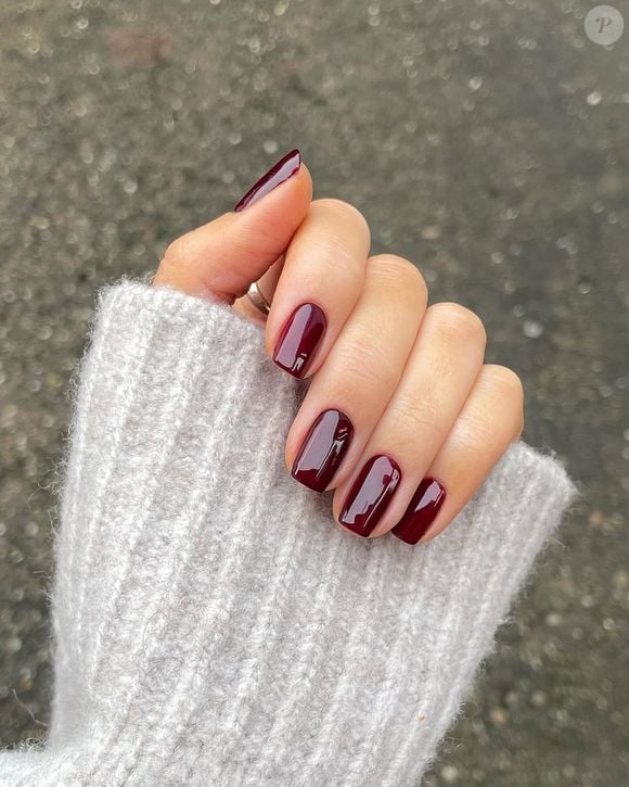 Deep Wine Red Short Square Nails Deep Wine Red Short Square Nails — Winter Nail Colors for Women Over 40