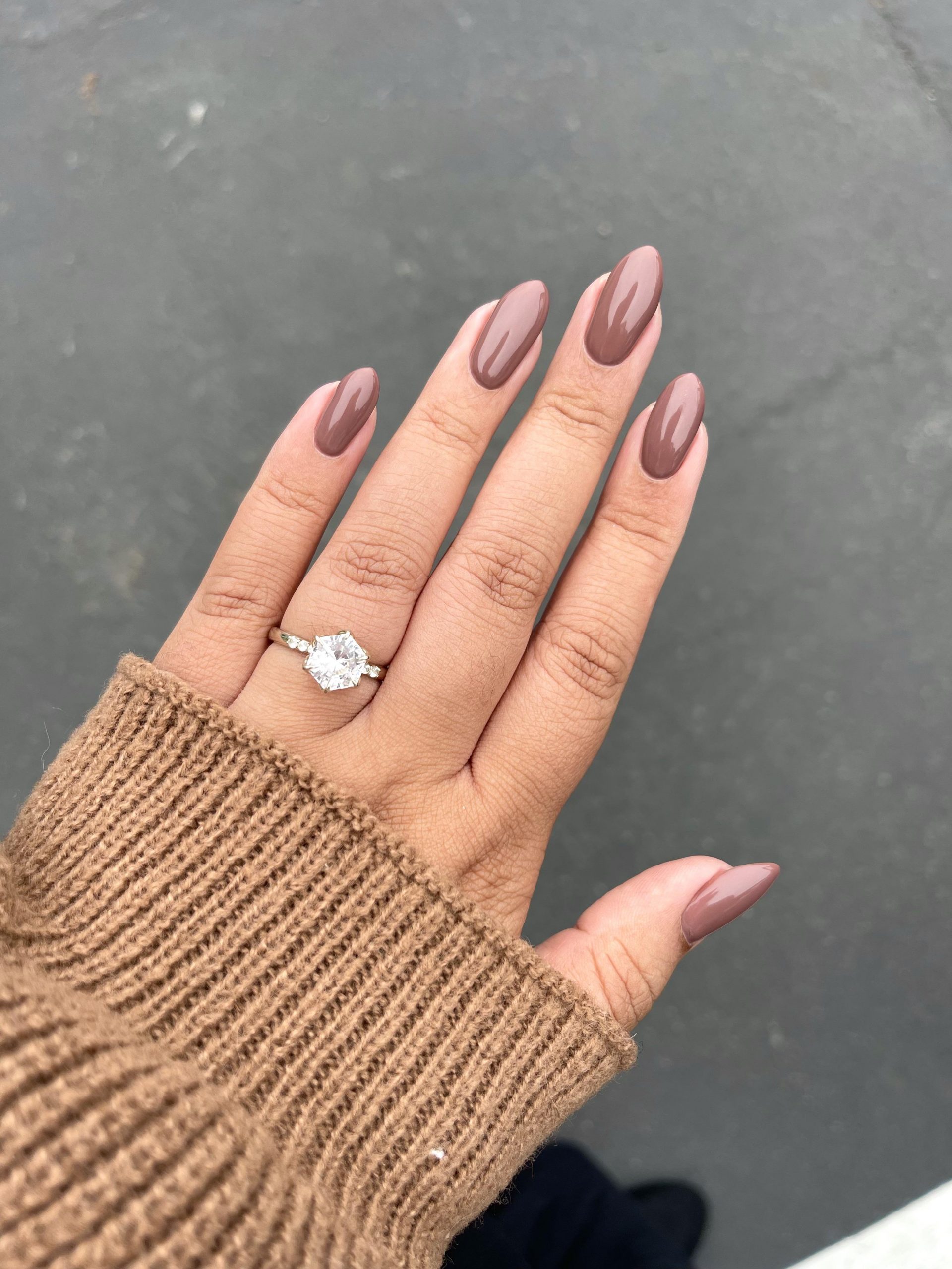 Deep Brown Gradient with Glitter Accent Almonds — Mocha Nails