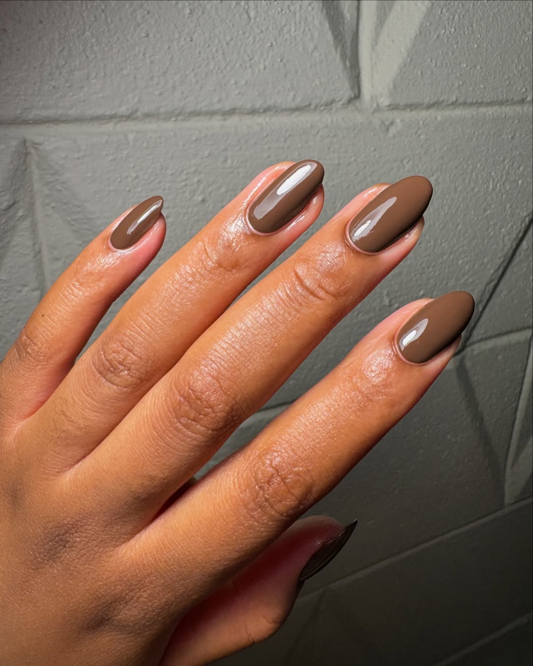 Visible Visual Idea — Winter Gel Nails