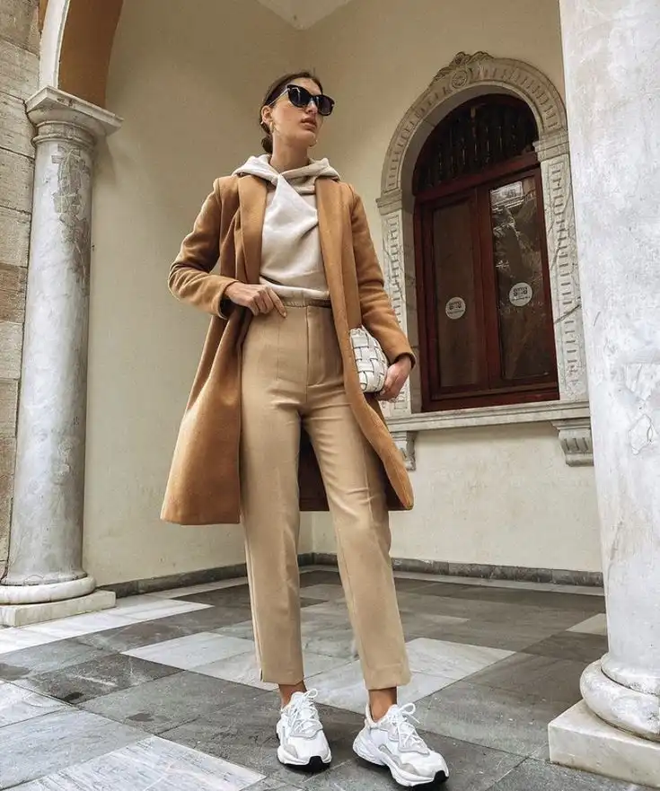 Outfit Idea — She Carries A White Clutch Bag — Neutral Winter Outfits