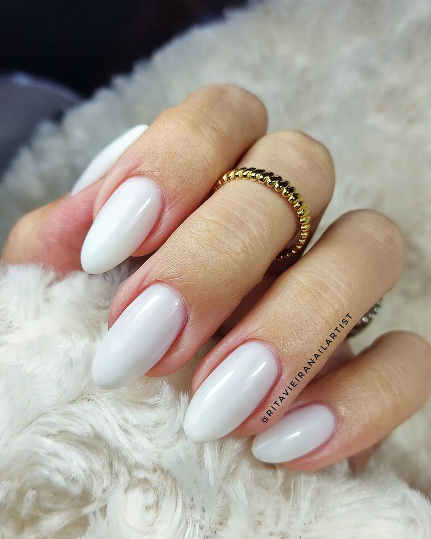 Opaque Milky White with Gold Ring Accent Opaque Milky White with Gold Ring Accent — Milky White Nails