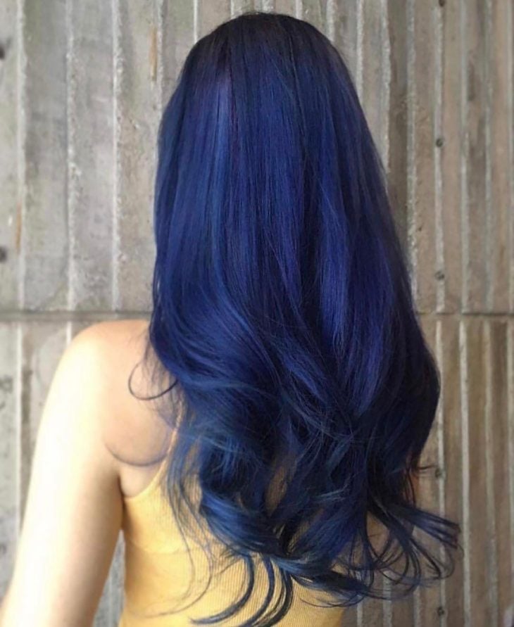 Layers Visual Idea — Blue Black Hair