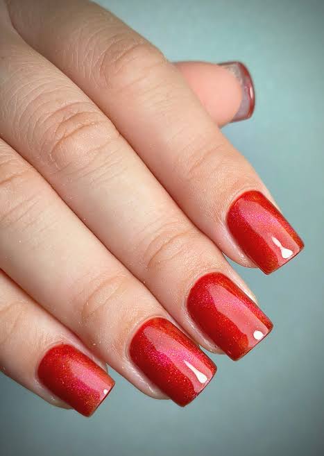 Deep Forest Green Glossy Oval Nails — Winter Acrylic Nail Colors