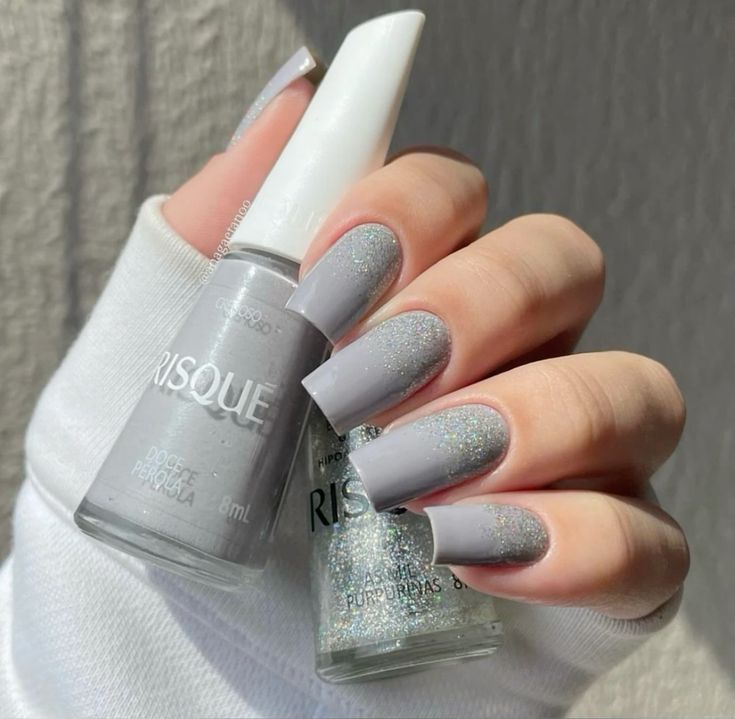 Gray Glitter Gradient Tips — Winter Gray Nails