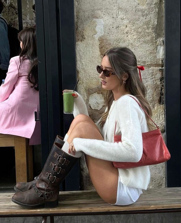 Casual White Ensemble with Studded Brown Boots and Red Bag Casual White Ensemble with Studded Brown Boots and Red Bag — Brown Boots Outfits