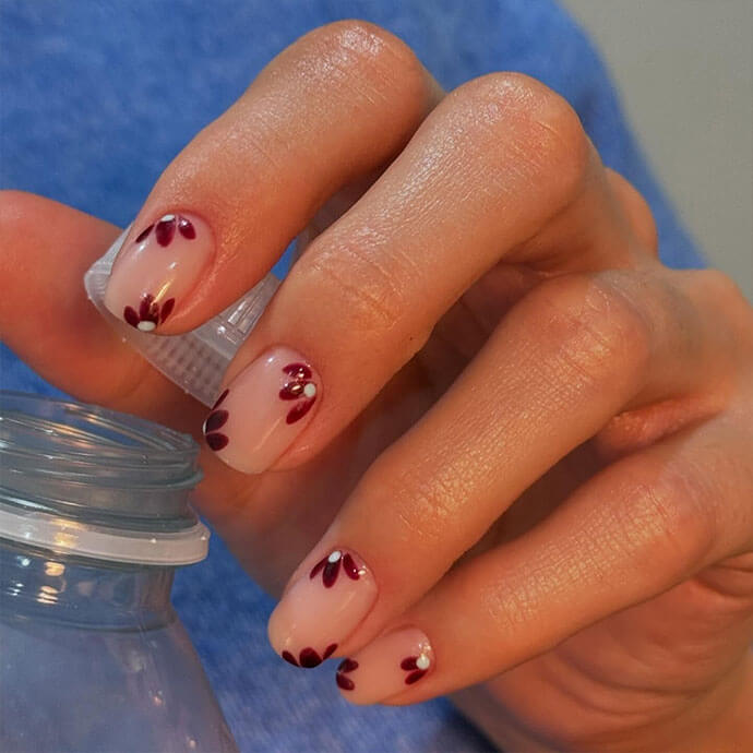Pearlescent Snowflake Decal Short Squovals — Winter Squoval Nails