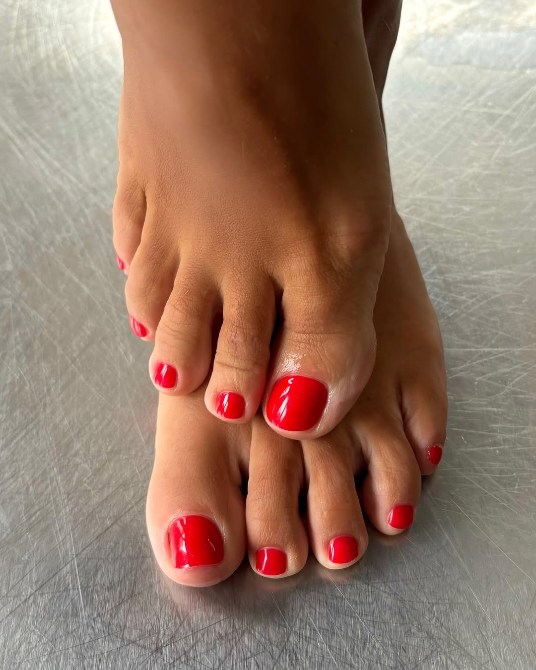 Vibrant Glossy Red — Winter Pedicure Colors