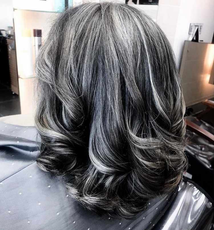 Salt and Pepper Bob With Voluminous Waves Salt and Pepper Bob With Voluminous Waves — Winter Hairstyles for Gray Hair