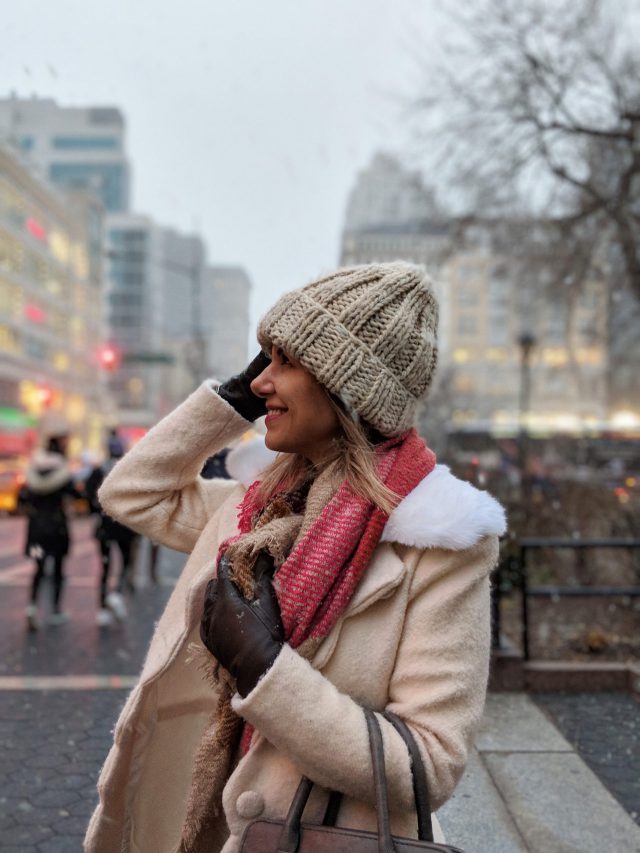 Chunky Cream Beanie and Coat for Cozy Winter Style — Beanie Outfits
