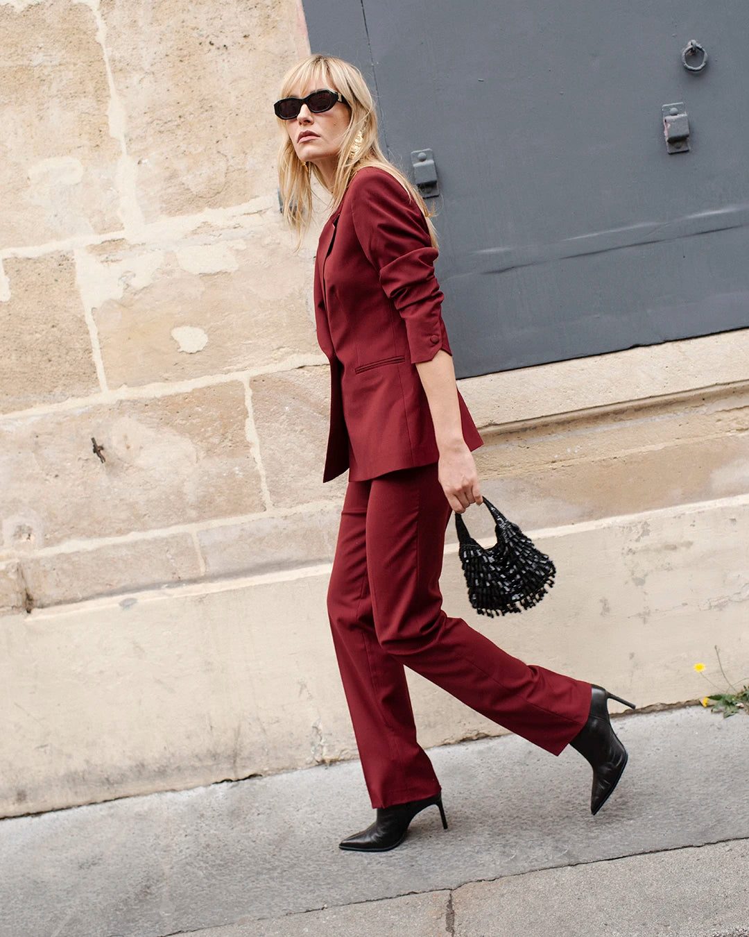 Sharp Burgundy Suit for Work or Smart Casual — Burgundy Outfits