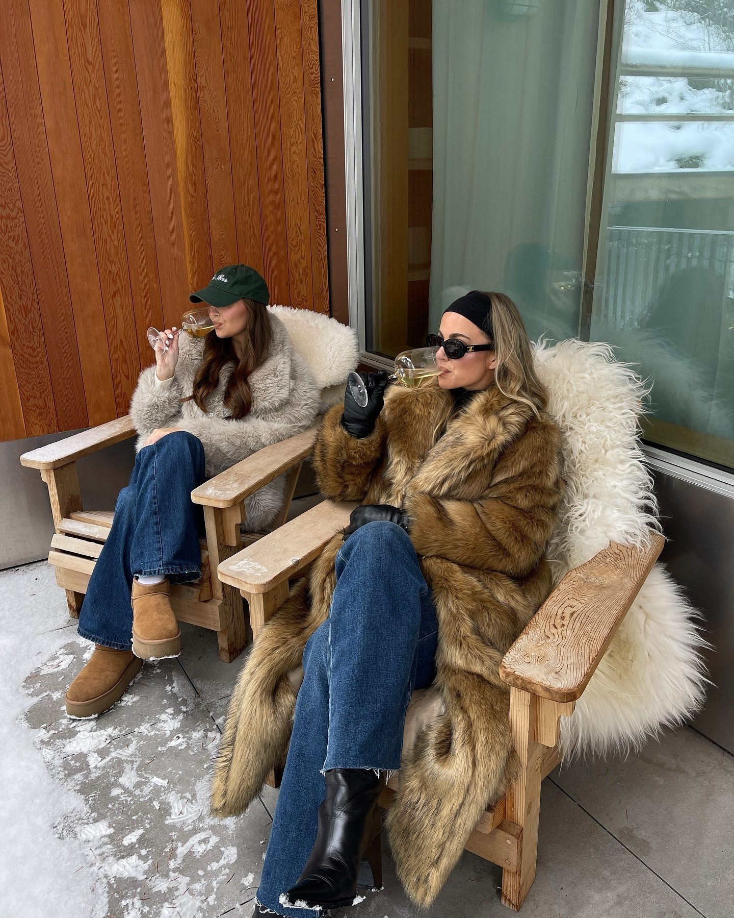 Long Fur Coat with Denim and Ugg Boots for Casual Winter Long Fur Coat with Denim and Ugg Boots for Casual Winter — Winter Outfits for Petite Women