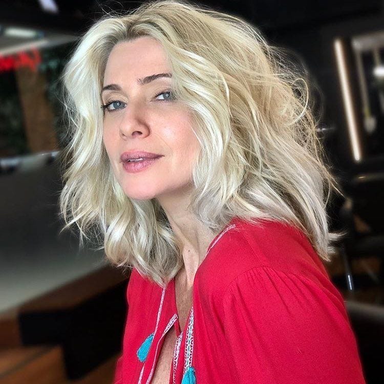 Textured Ash Blonde Angled Bob Textured Ash Blonde Angled Bob — Winter Hairstyles for Women Over 40