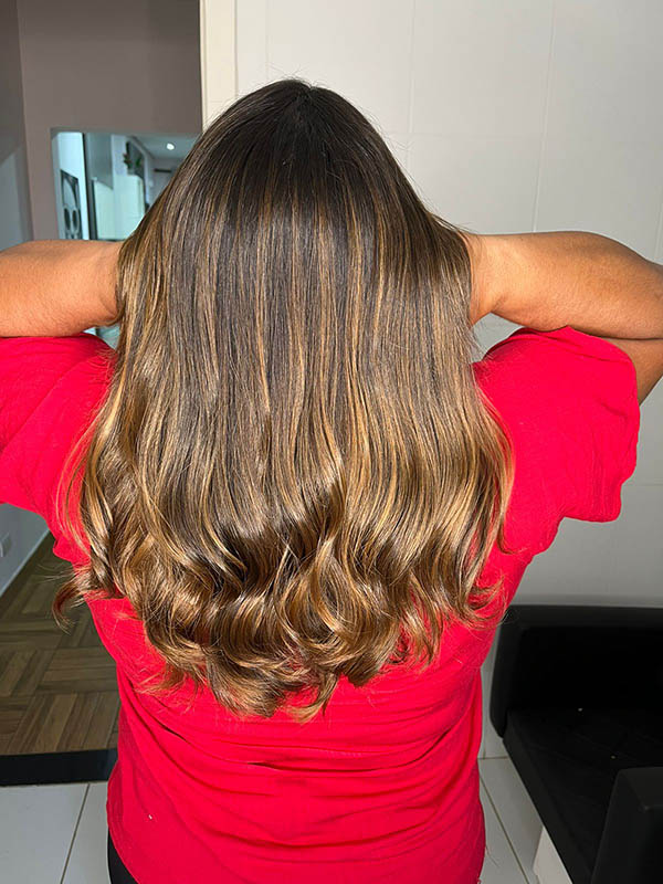 Dark Brown Base With Caramel Balayage Visual Idea Dark Brown Base With Caramel Balayage Visual Idea — Reverse Balayage