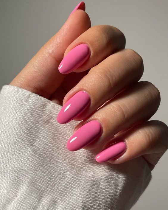 Punchy Opaque Pink Oval Nails — Winter Pink Nails