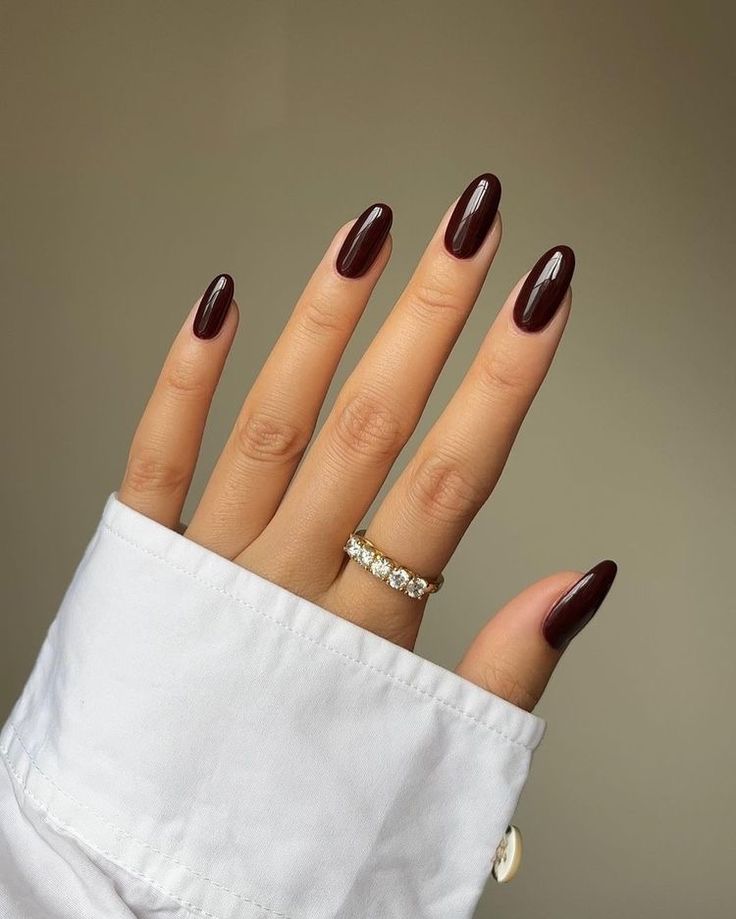 Dark Brown Red Undertone Medium Oval Nails Dark Brown Red Undertone Medium Oval Nails — Winter Nail Colors for Pale Skin