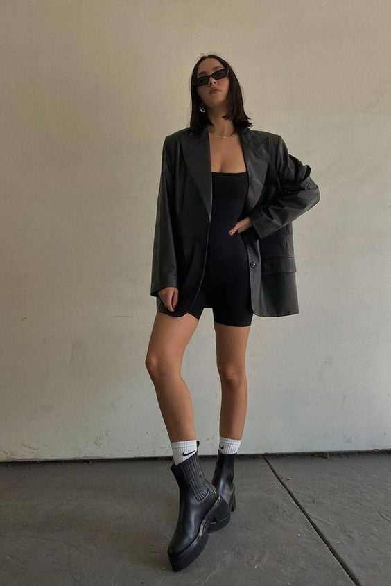 Modern Minimalism with Platform Chelsea Boots — Black Boots Outfits