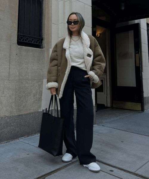 Oversized Aviator Jacket with Cream Knit and Navy Trousers Oversized Aviator Jacket with Cream Knit and Navy Trousers — Winter Outfits